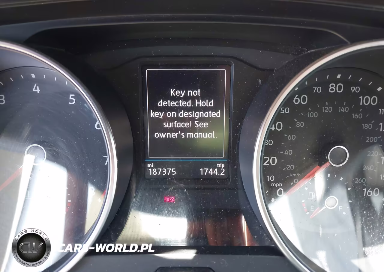 2020 Volkswagen Tiguan VIN:3VV2B7AX4LM072474 - 14