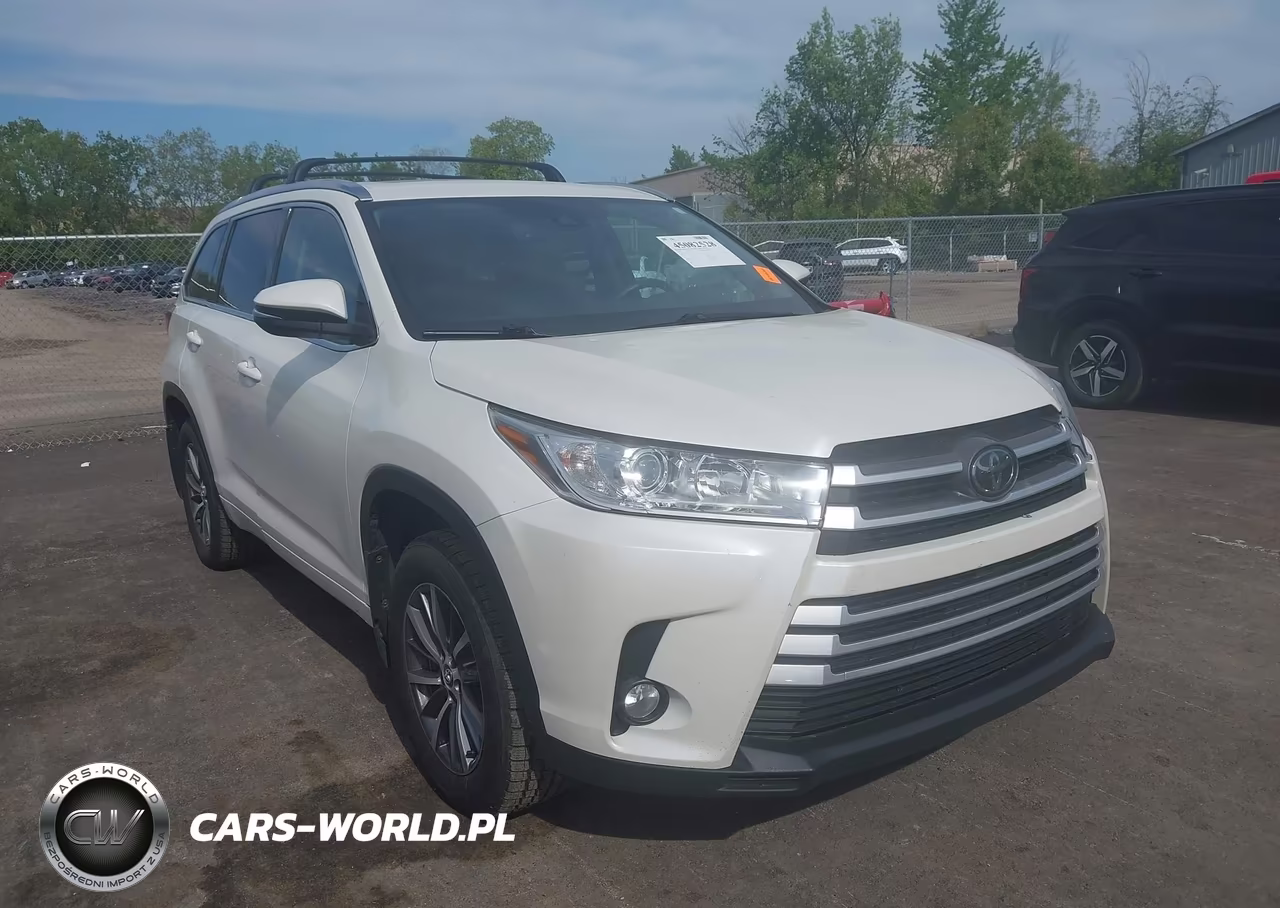 Główne zdjęcie 2018 Toyota Highlander Xle