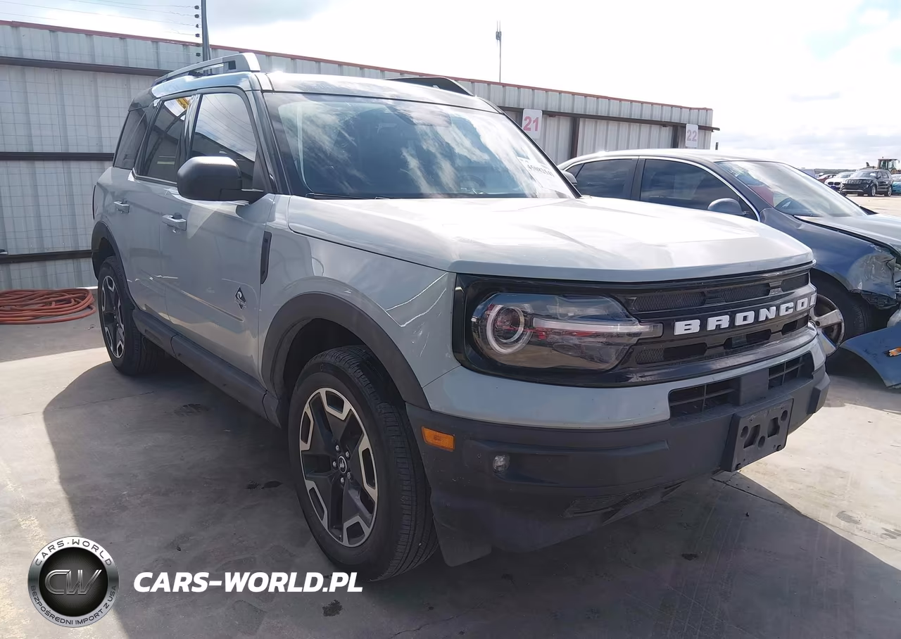 2024 Ford Bronco Sport Outer Banks – zdjęcie 1 z 18