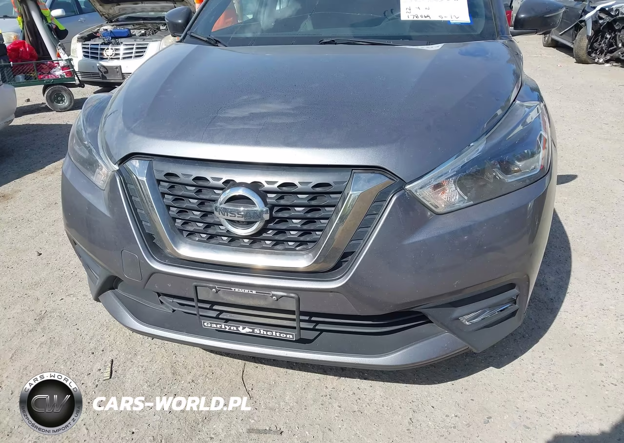 2018 Nissan Kicks Sr VIN:3N1CP5CU9JL535596 - 6