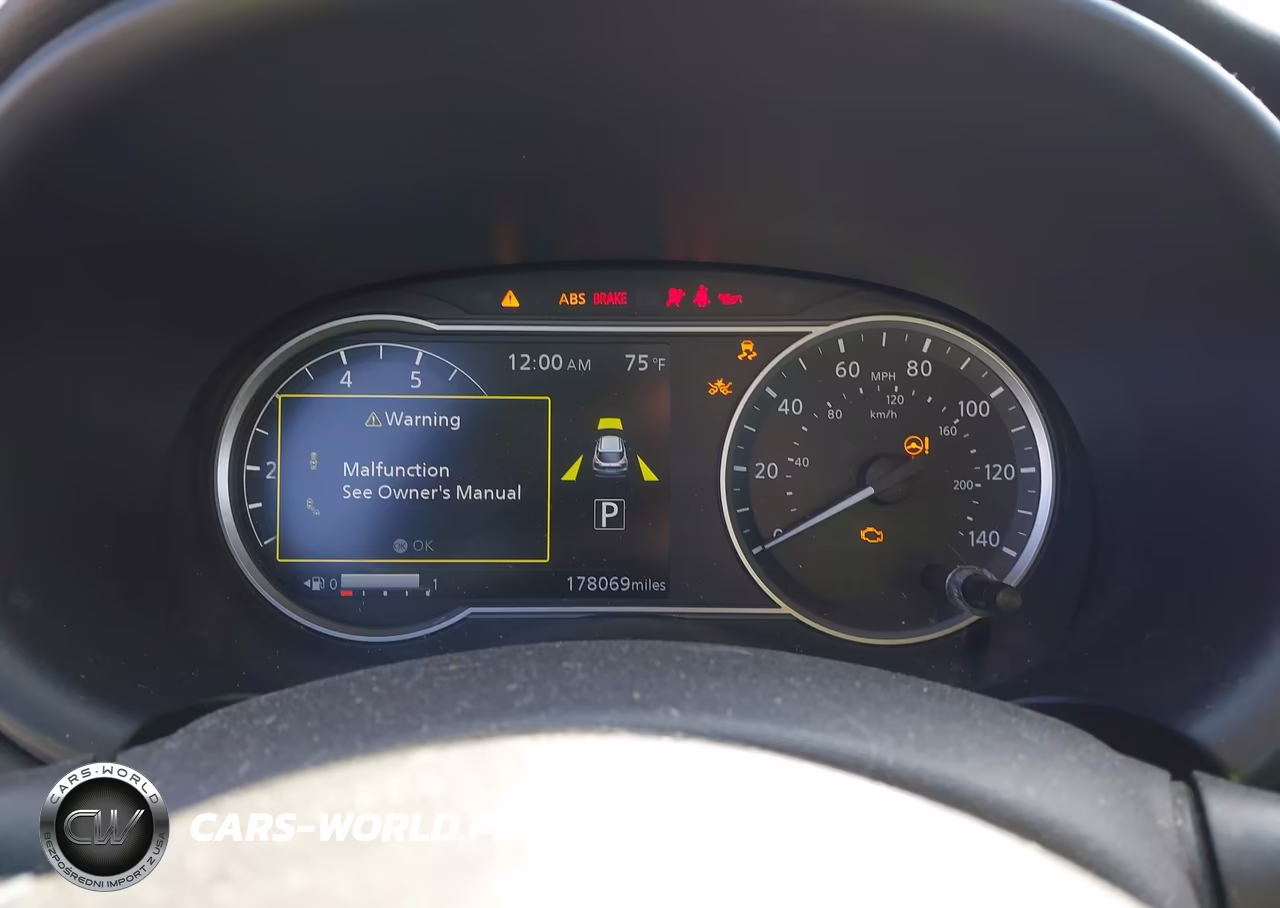 2018 Nissan Kicks Sr VIN:3N1CP5CU9JL535596 - 7