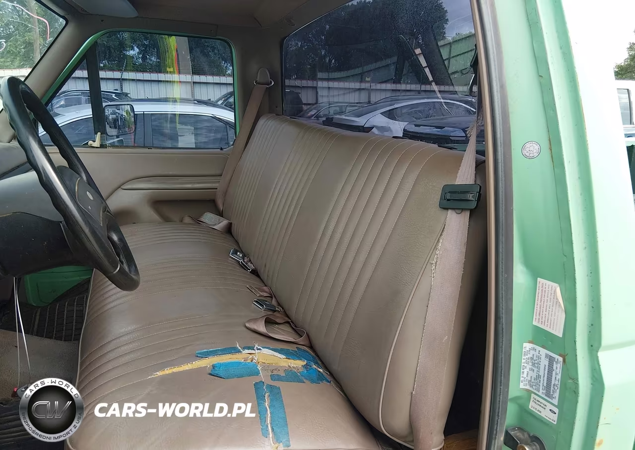 1992 Ford F150 VIN:2FTEF14Y7NCA72243 - 8
