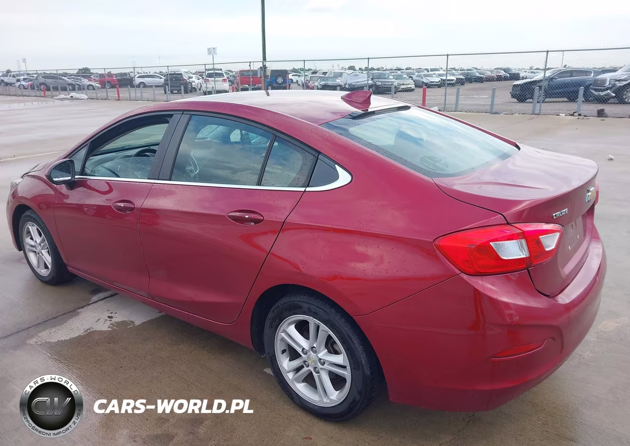 2017 Chevrolet Cruze Lt Auto VIN:1G1BE5SM5H7136904 - 3