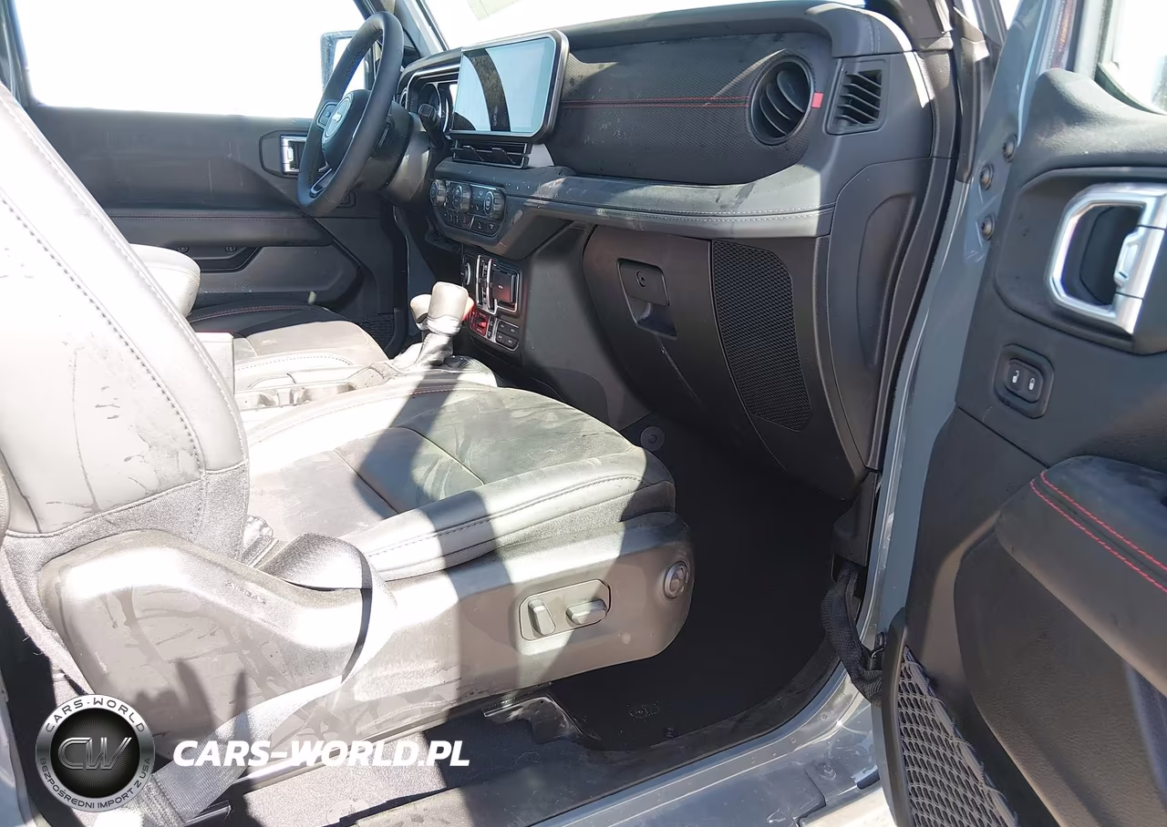 2026 Jeep Wrangler Rubicon VIN:1C4PJXFG8TW177616 - 5