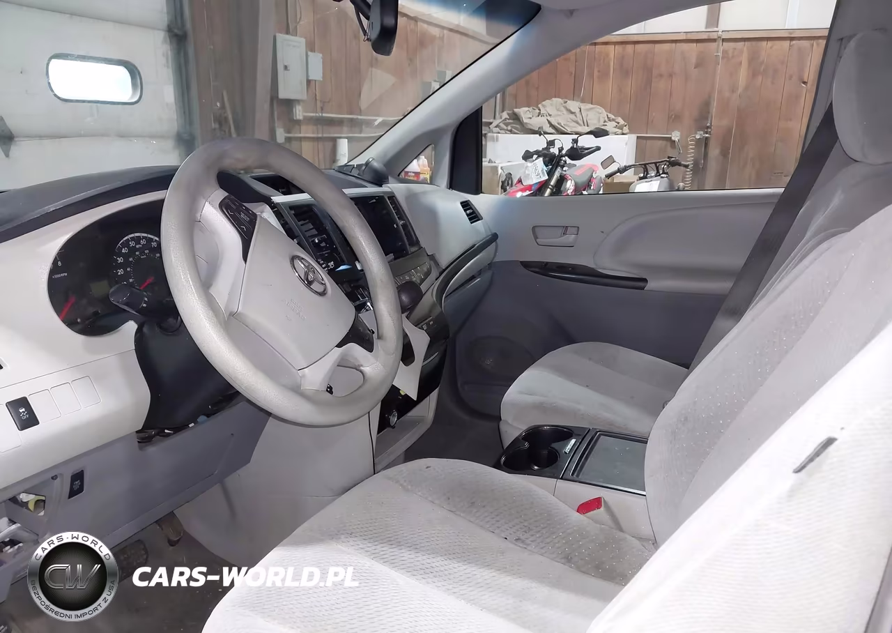 2013 Toyota Sienna Le V6 8 Passenger VIN:5TDKK3DC3DS344546 - 5