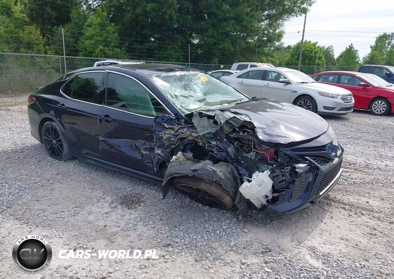 2021 Toyota Camry Xse Hybrid