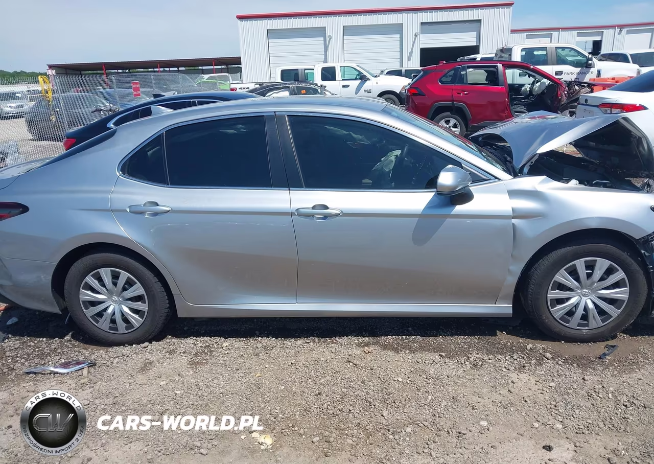 2023 Toyota Camry Le Hybrid VIN:4T1C31AK5PU616270 - 13