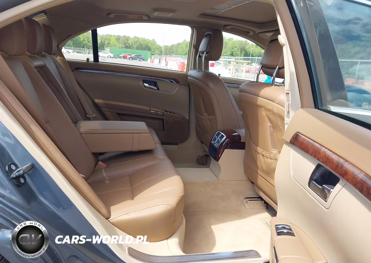 2009 Mercedes-Benz S 550 VIN:WDDNG71X49A245161 - 8