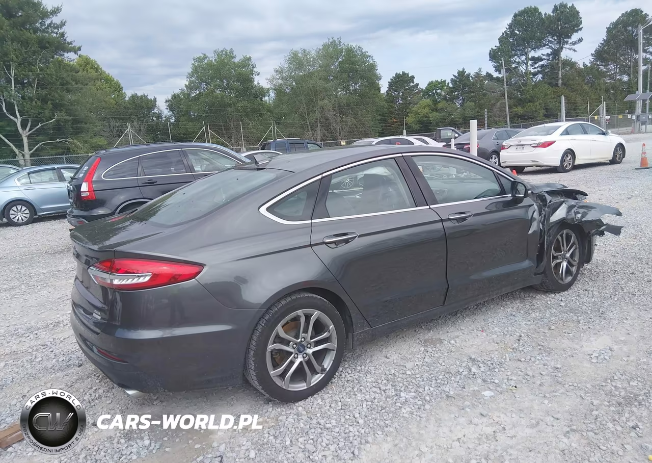 2019 Ford Fusion Sel VIN:3FA6P0CDXKR236555 - 4