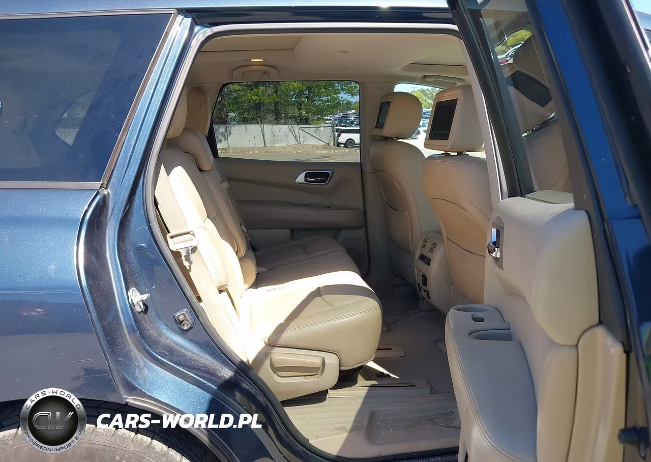 2014 Nissan Pathfinder Hybrid Platinum VIN:5N1CR2MM0EC660424 - 8