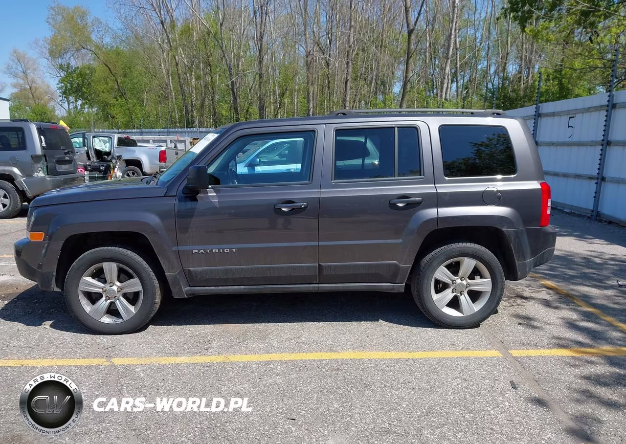 2016 Jeep Patriot Latitude VIN:1C4NJRFB0GD632547 - 14