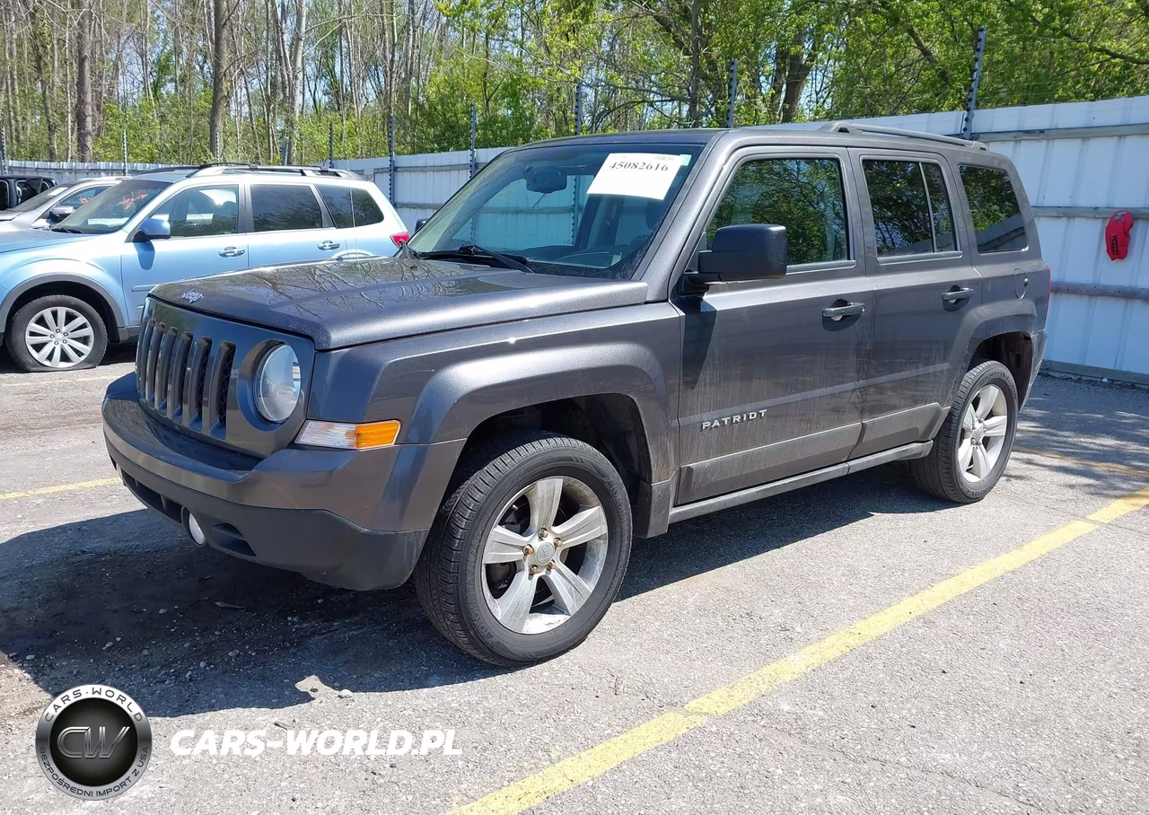 2016 Jeep Patriot Latitude VIN:1C4NJRFB0GD632547 - 2