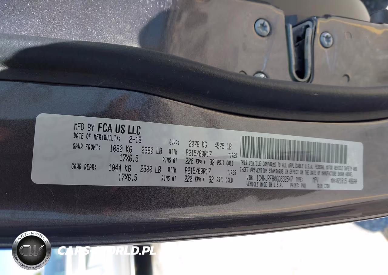 2016 Jeep Patriot Latitude VIN:1C4NJRFB0GD632547 - 9