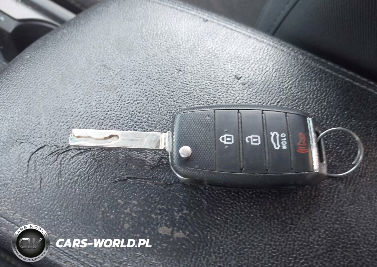 2016 Kia Optima Lx VIN:5XXGT4L35GG109520 - 11