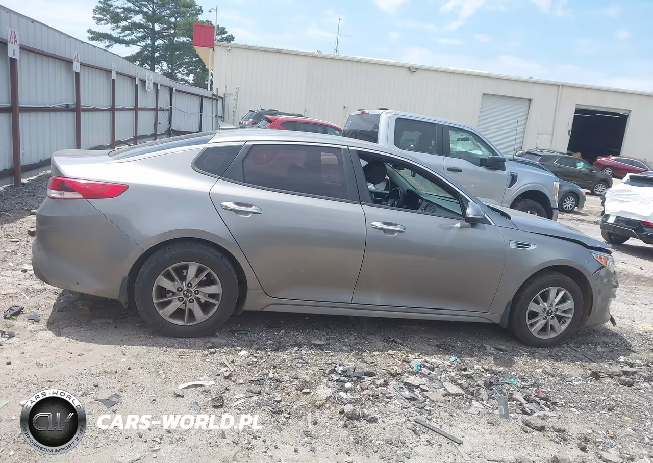 2016 Kia Optima Lx VIN:5XXGT4L35GG109520 - 13