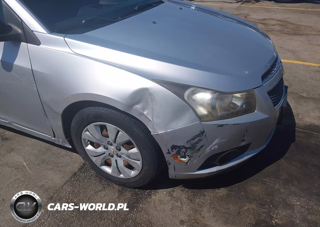 2012 Chevrolet Cruze Ls VIN:1G1PC5SH0C7272901 - 6