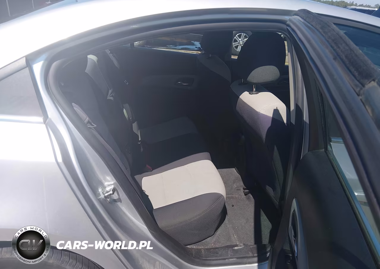2012 Chevrolet Cruze Ls VIN:1G1PC5SH0C7272901 - 8