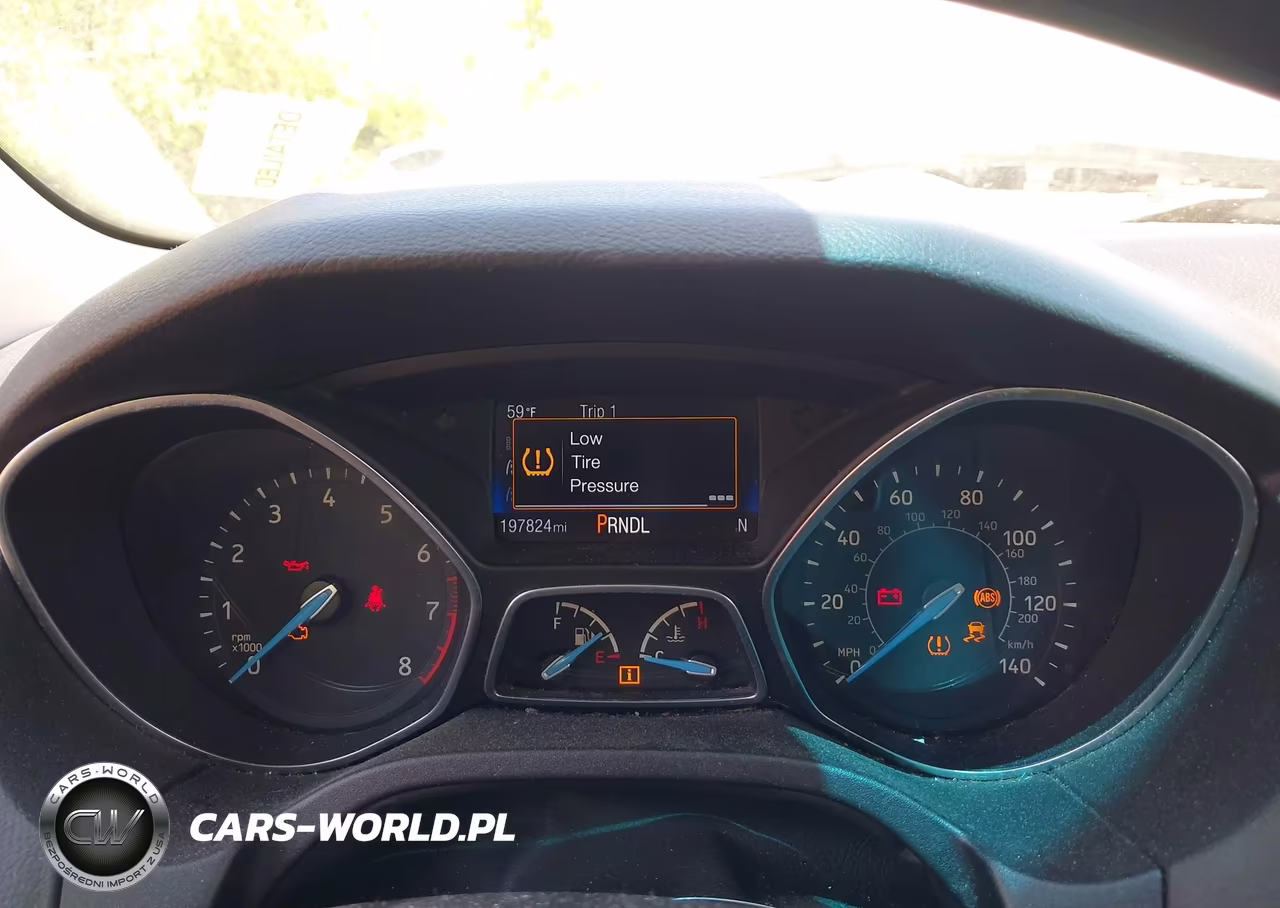 2016 Ford Focus Se VIN:1FADP3K24GL397028 - 7