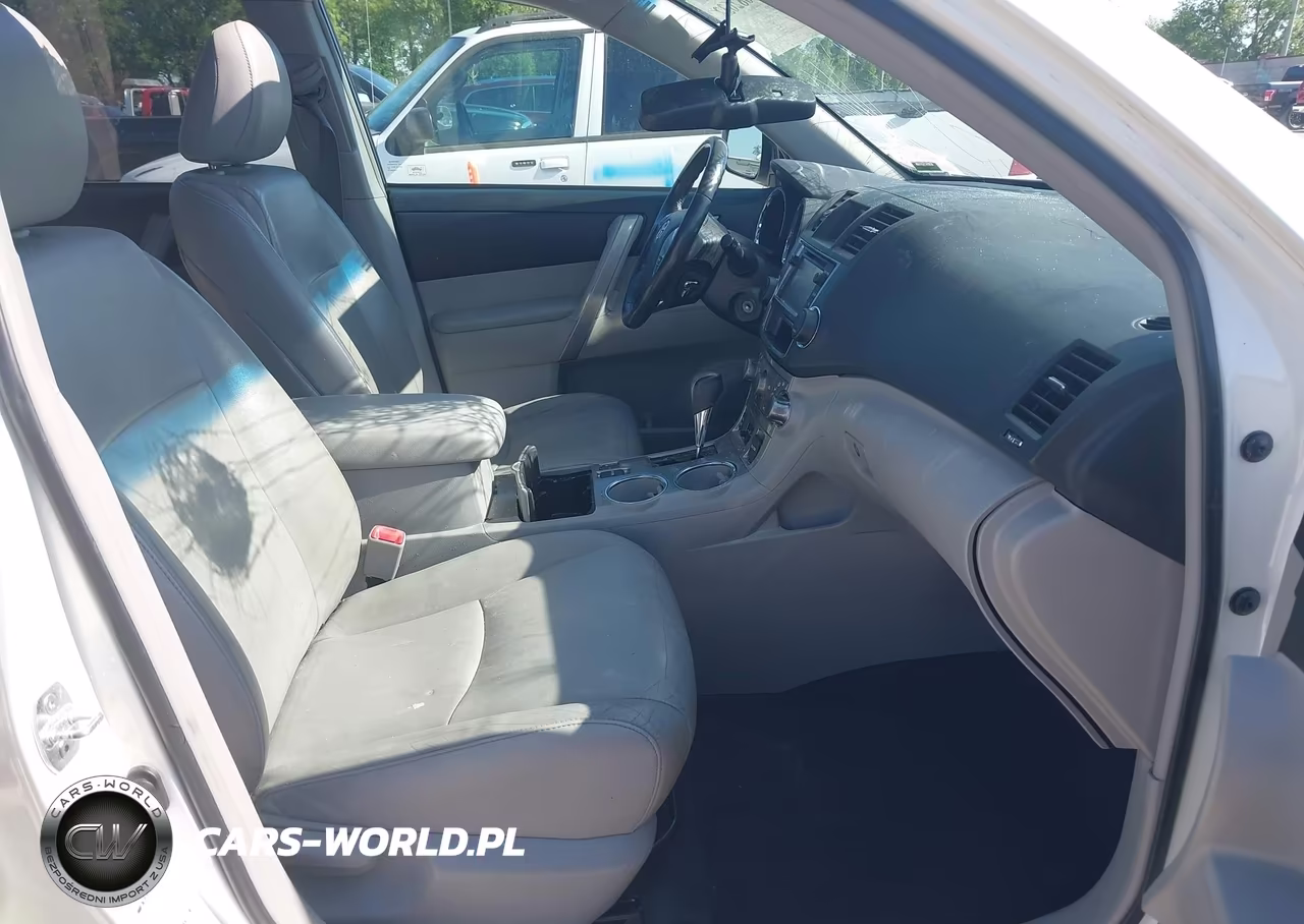 2013 Toyota Highlander Se V6 VIN:5TDBK3EHXDS201183 - 5