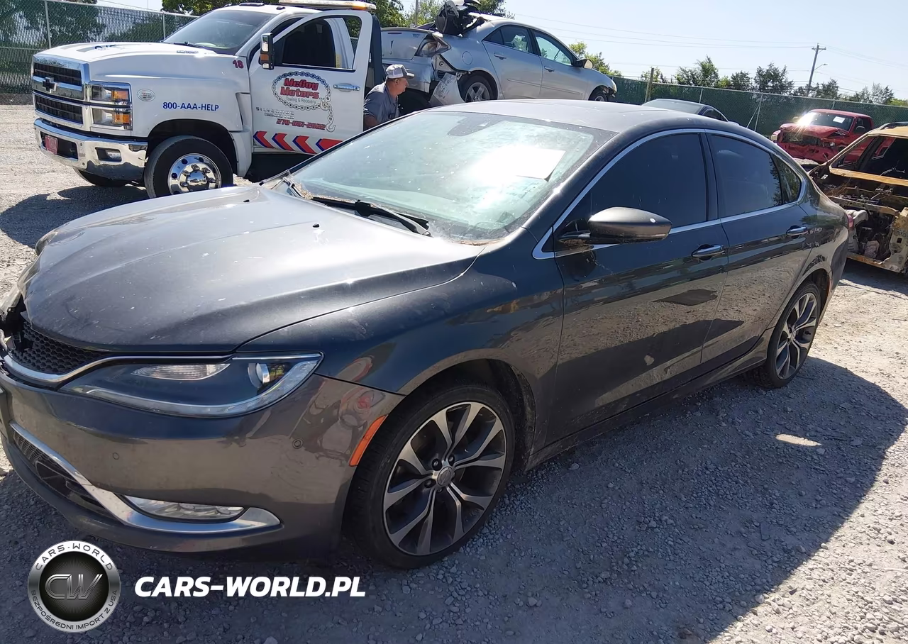2015 Chrysler 200 C VIN:1C3CCCEG7FN530218 - 2
