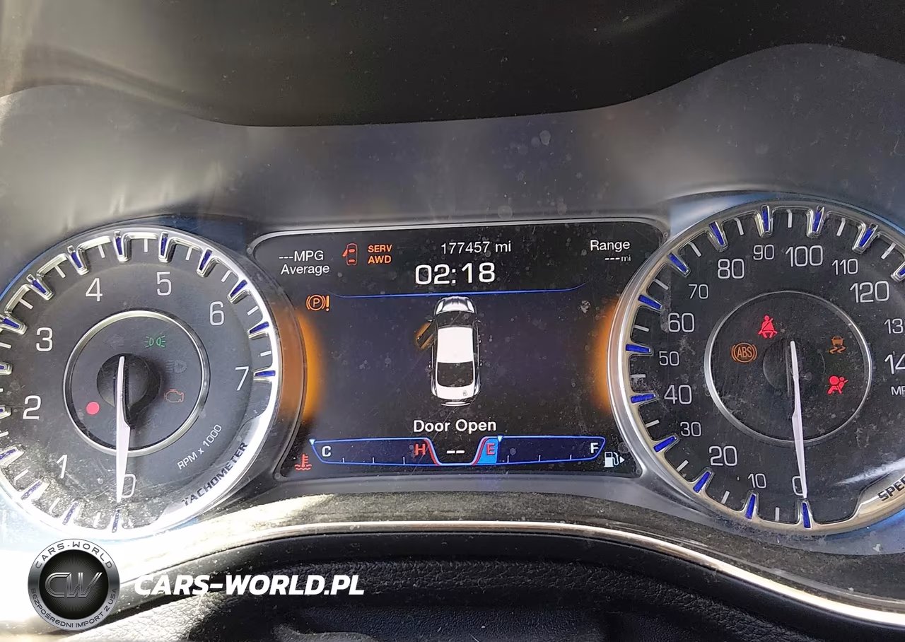 2015 Chrysler 200 C VIN:1C3CCCEG7FN530218 - 7