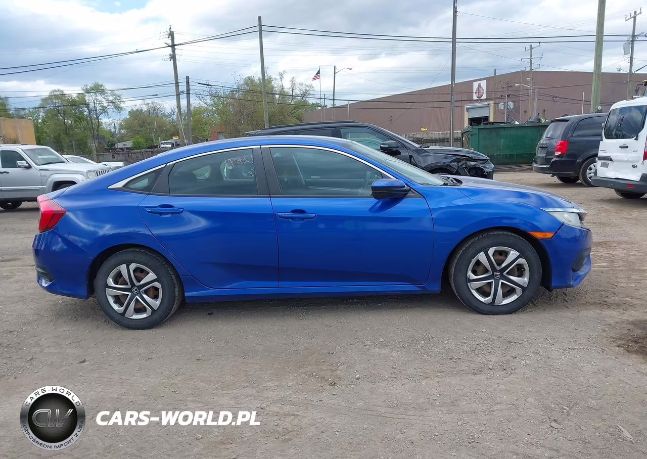 2018 Honda Civic Lx VIN:2HGFC2F59JH577379 - 13