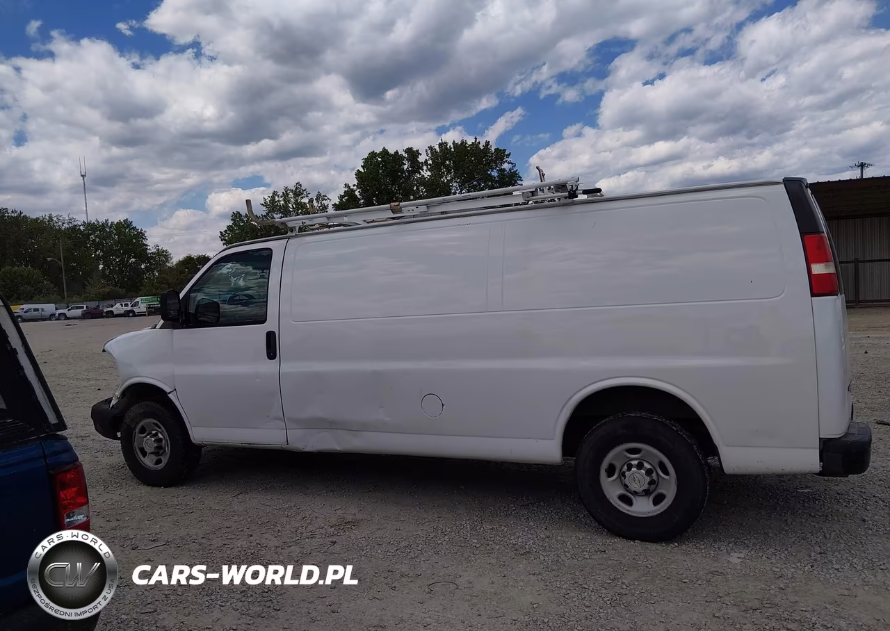 2014 Chevrolet Express 3500 Work Van VIN:1GCZGUCA4E1109013 - 14
