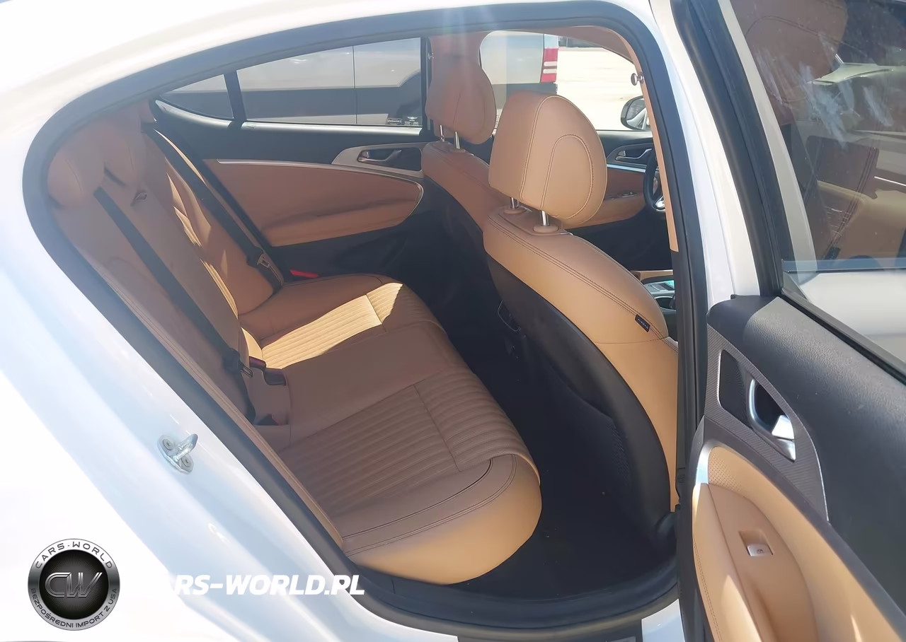 2022 Genesis G70 2.0T Awd VIN:KMTG34TA8NU086628 - 8