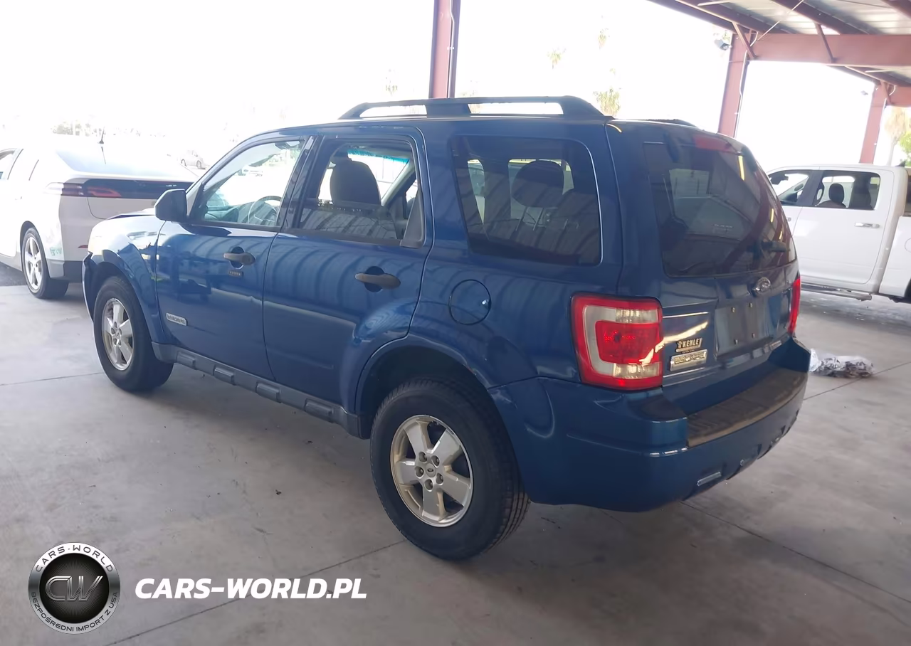 2008 Ford Escape Xlt VIN:1FMCU93138KA74129 - 3