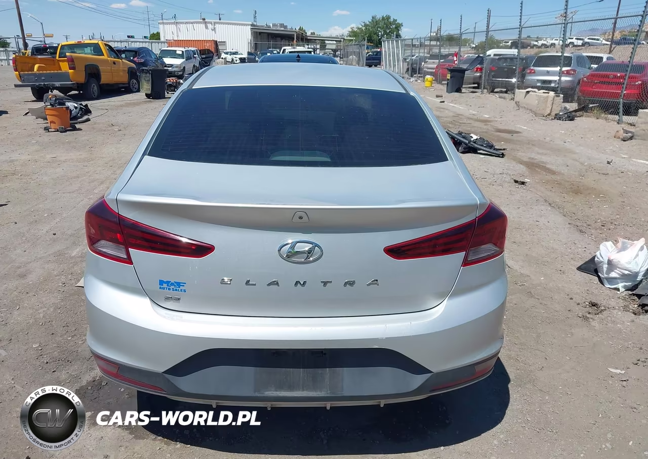 2019 Hyundai Elantra Se VIN:5NPD74LF4KH476861 - 16
