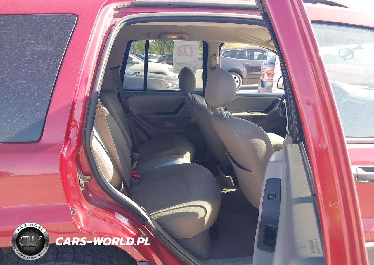 2004 Jeep Grand Cherokee Laredo VIN:1J4GW48S64C219182 - 8