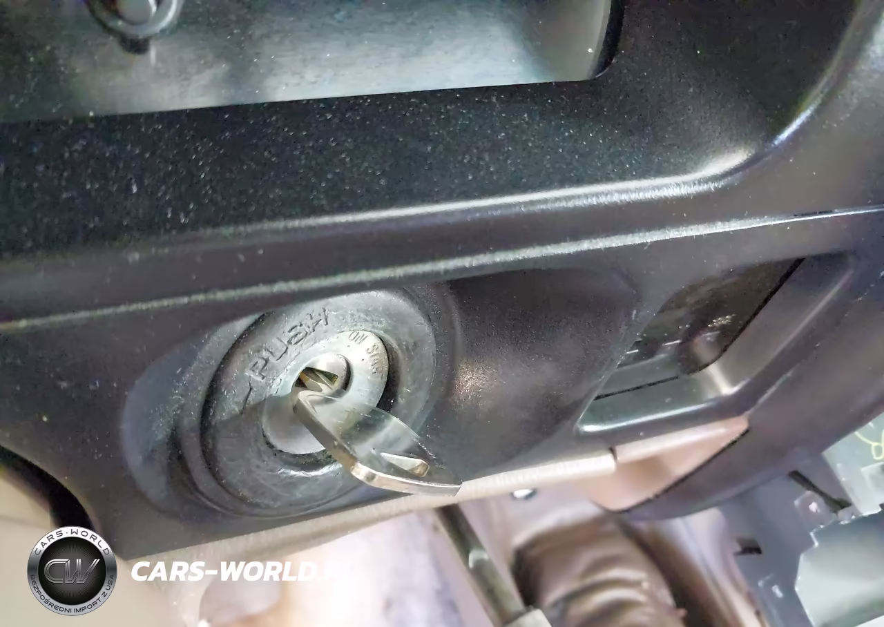 1999 Toyota Tacoma VIN:4TAWM72N1XZ464075 - 11