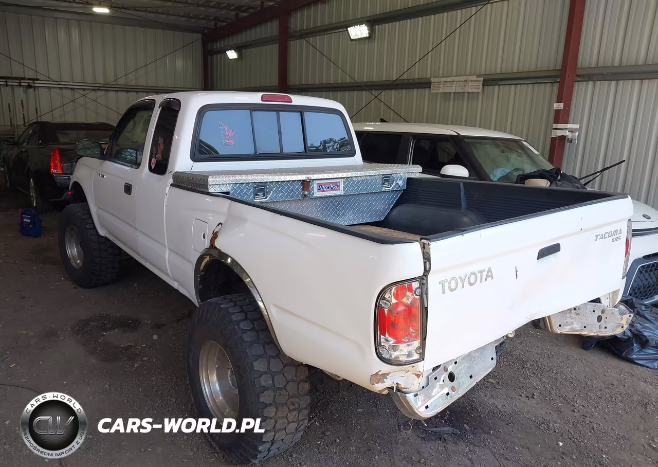 1999 Toyota Tacoma VIN:4TAWM72N1XZ464075 - 3
