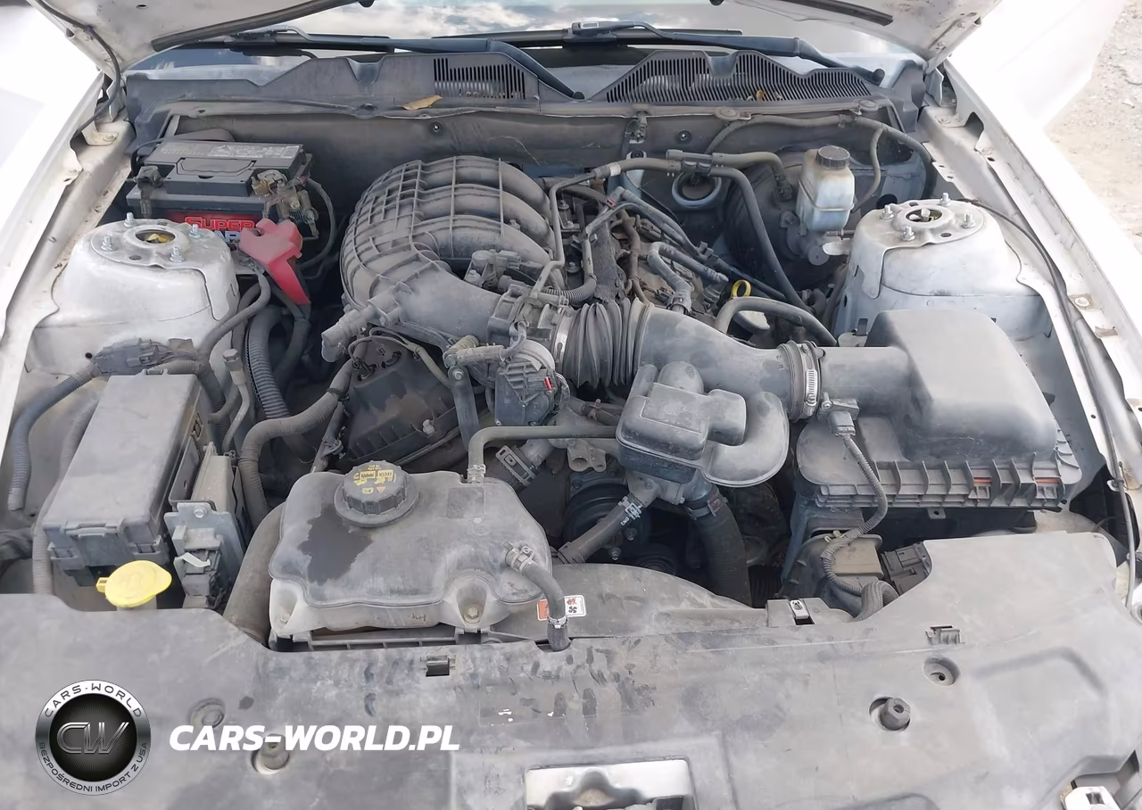 2012 Ford Mustang V6 Premium VIN:1ZVBP8AM6C5205606 - 10