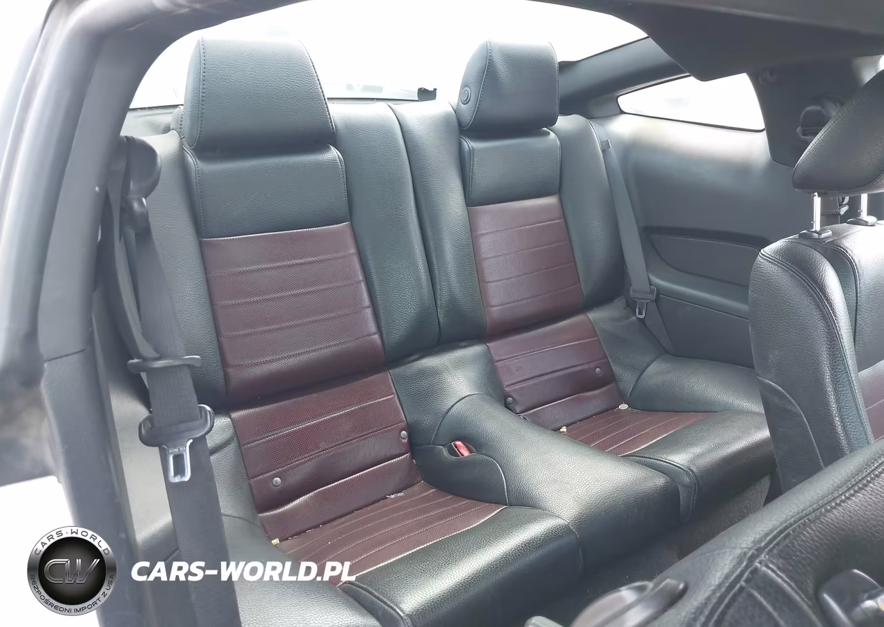 2012 Ford Mustang V6 Premium VIN:1ZVBP8AM6C5205606 - 8