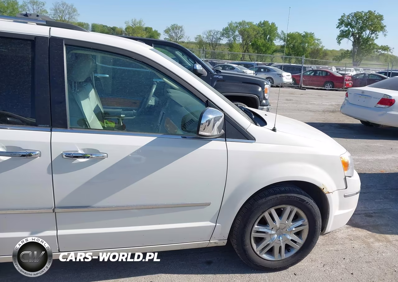 2008 Chrysler Town & Country Limited VIN:2A8HR64X98R134700 - 14