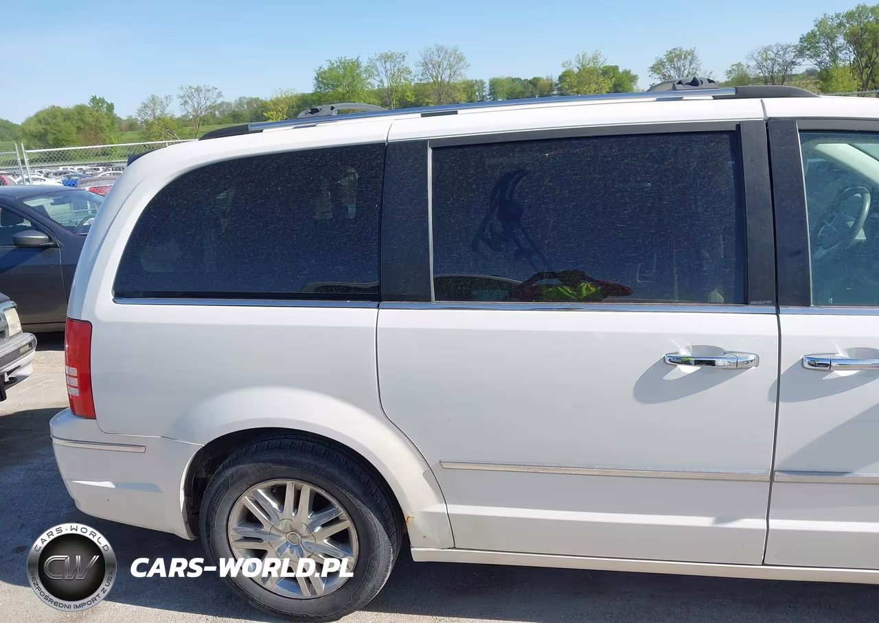 2008 Chrysler Town & Country Limited VIN:2A8HR64X98R134700 - 15