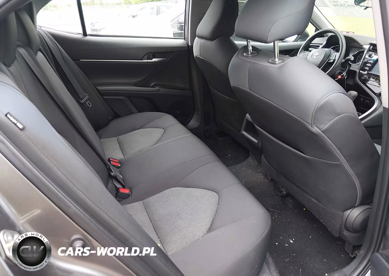 2019 Toyota Camry Le VIN:4T1B11HK5KU856841 - 8