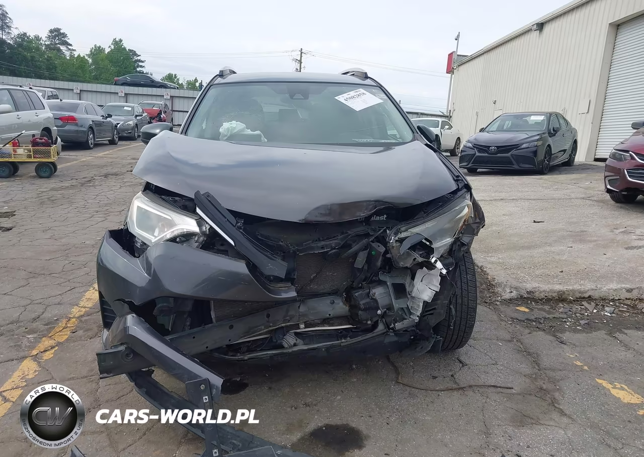 2018 Toyota Rav4 Le VIN:JTMBFREV9JJ244662 - 12