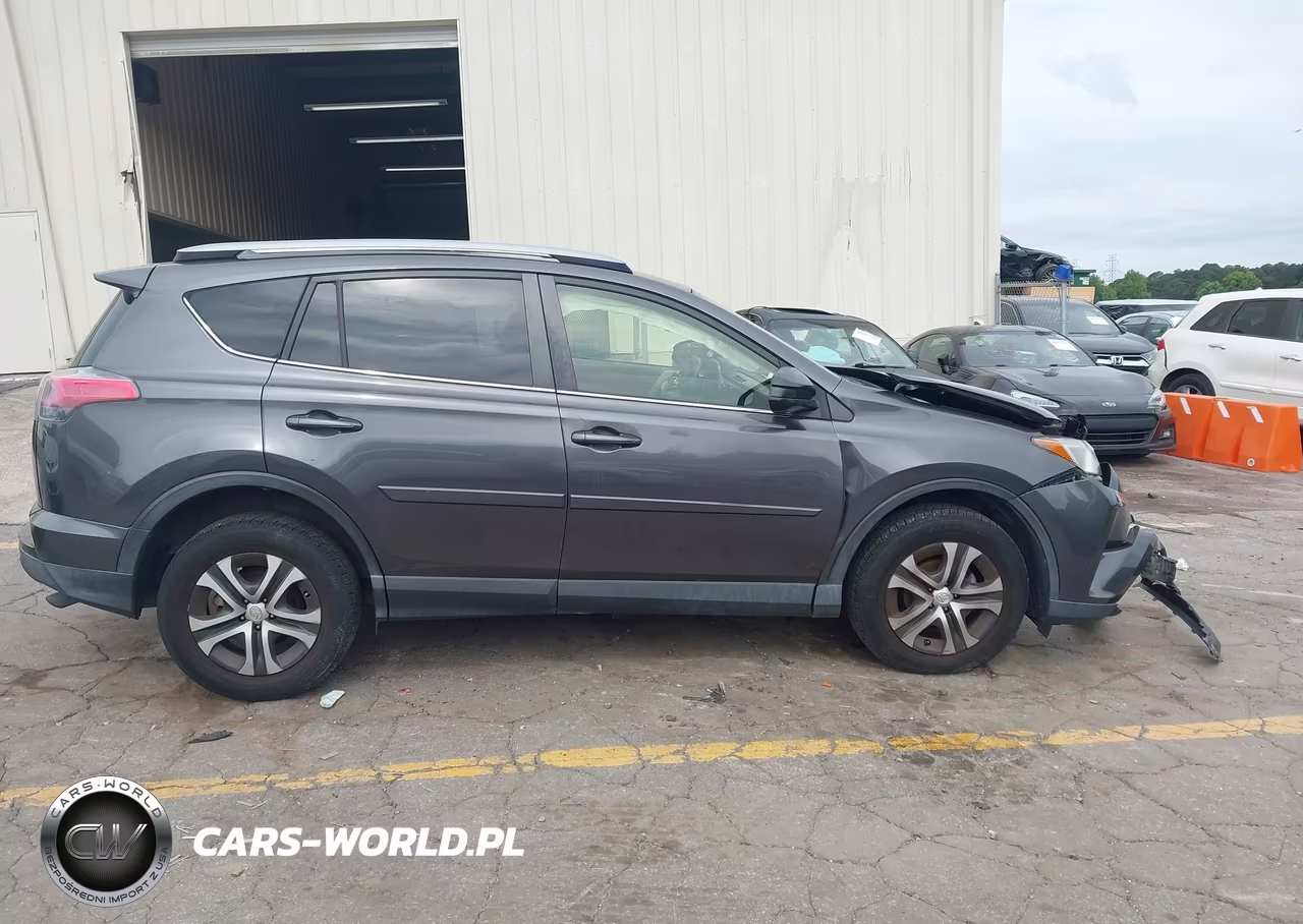2018 Toyota Rav4 Le VIN:JTMBFREV9JJ244662 - 13