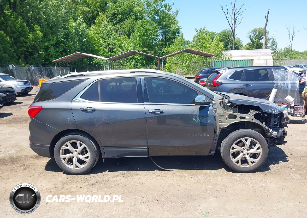 2018 Chevrolet Equinox Premier VIN:2GNAXVEV7J6191580 - 14