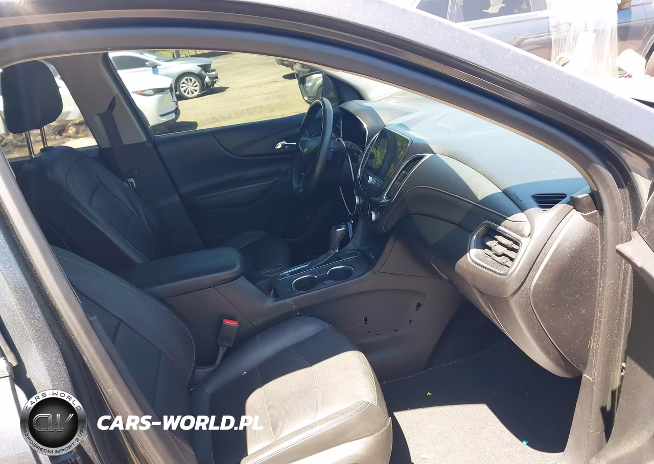 2018 Chevrolet Equinox Premier VIN:2GNAXVEV7J6191580 - 5