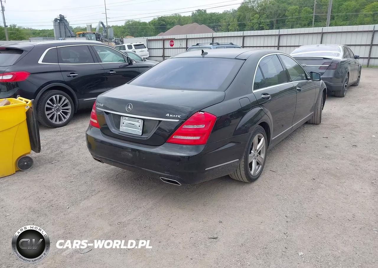 2011 Mercedes-Benz S 550 4Matic VIN:WDDNG8GB9BA404280 - 4