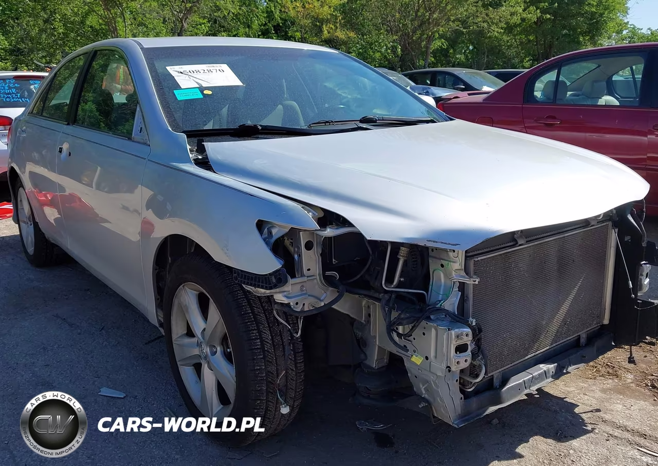 2011 Toyota Camry Se – zdjęcie 1 z 15