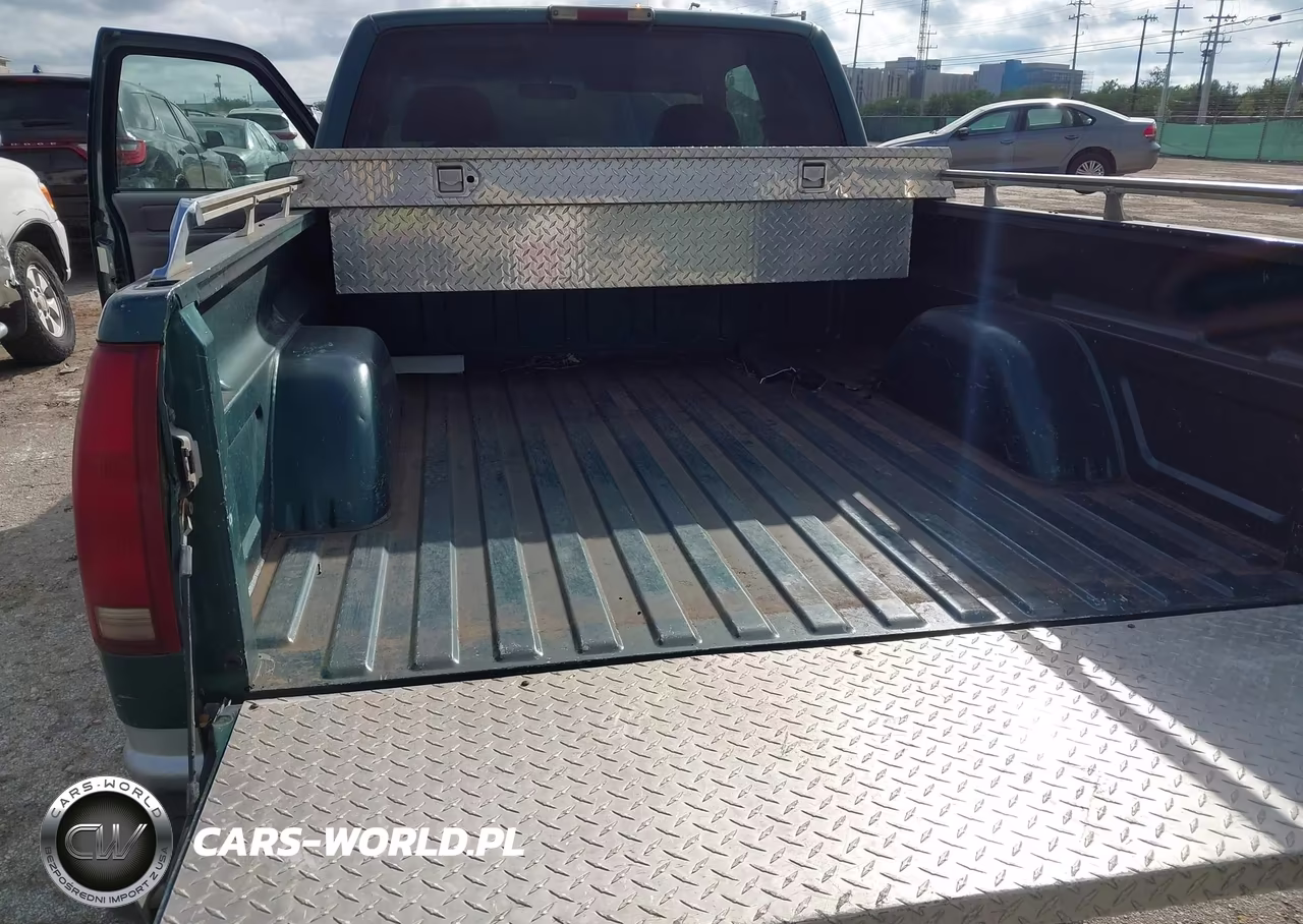 1996 Chevrolet Gmt-400 C1500 VIN:2GCEC19W3T1203645 - 12