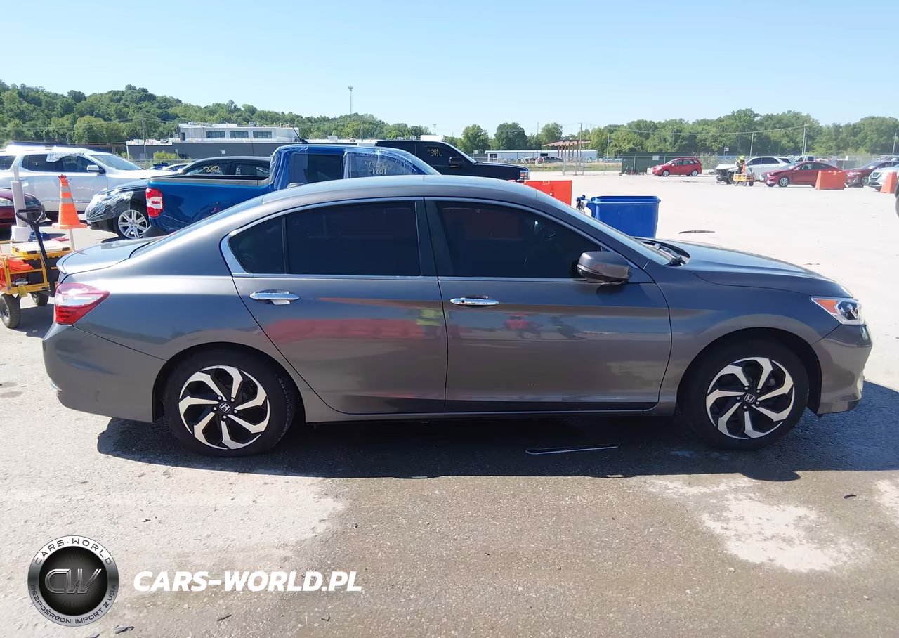 2017 Honda Accord Ex-L VIN:1HGCR2F82HA056928 - 14