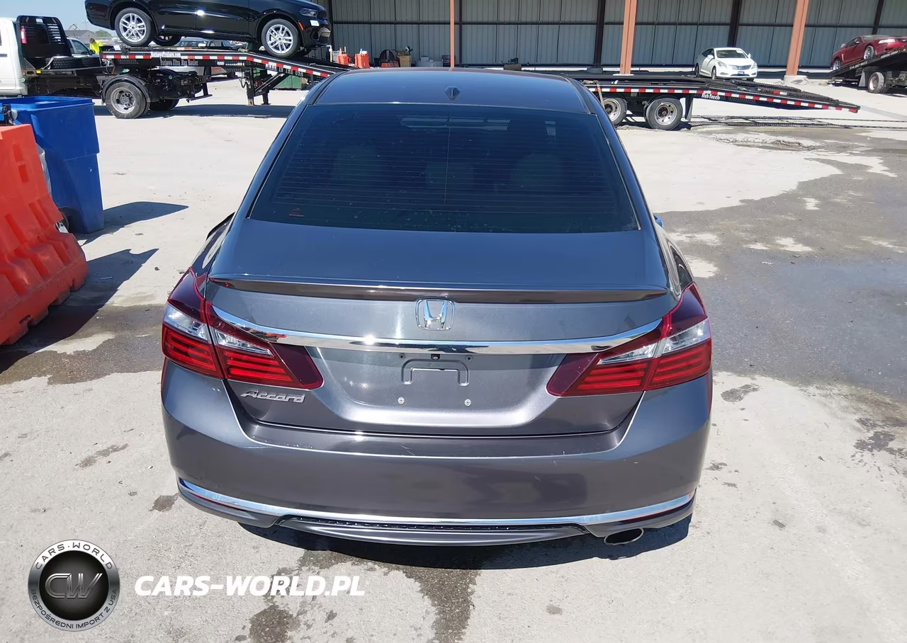 2017 Honda Accord Ex-L VIN:1HGCR2F82HA056928 - 17