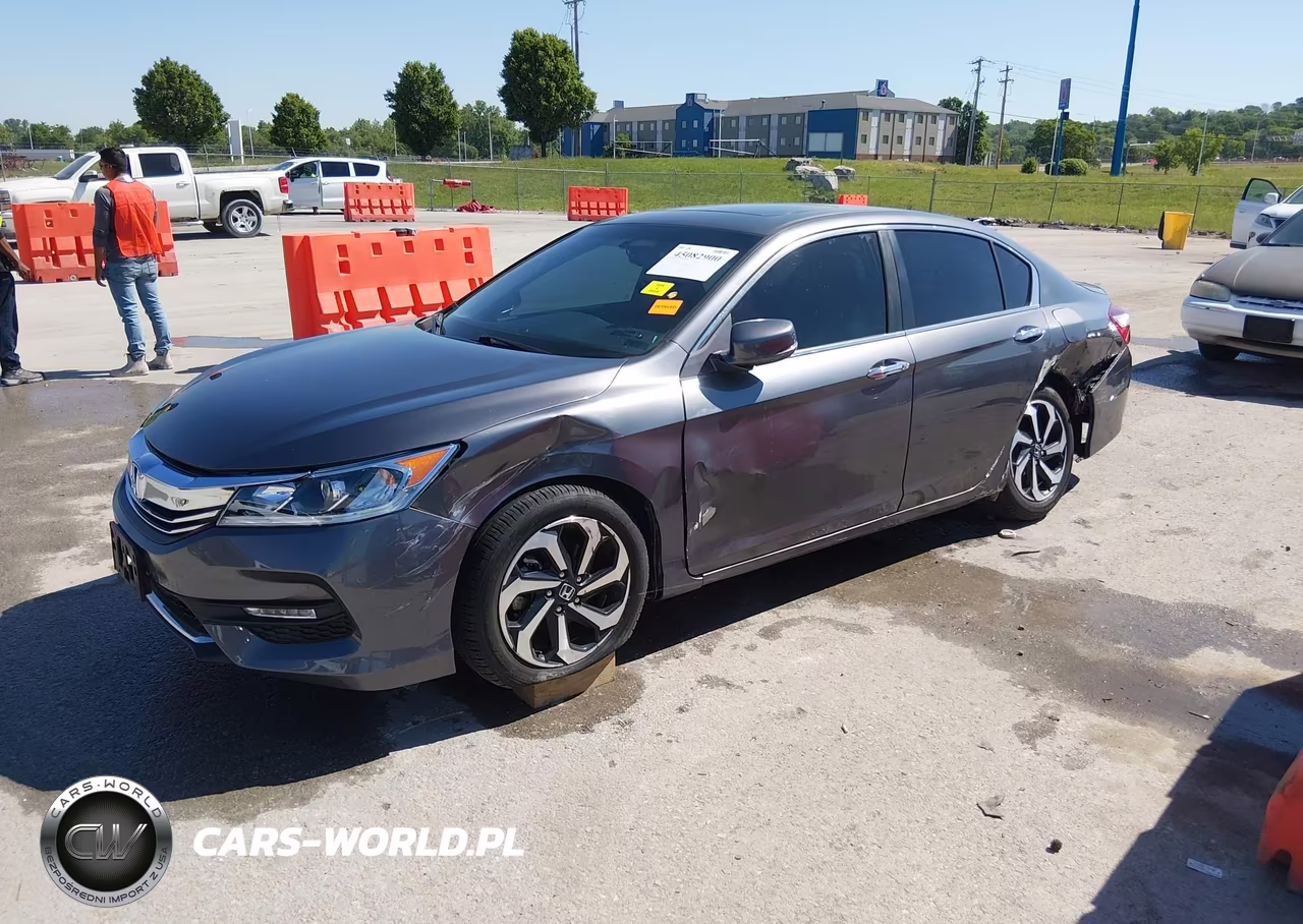 2017 Honda Accord Ex-L VIN:1HGCR2F82HA056928 - 2