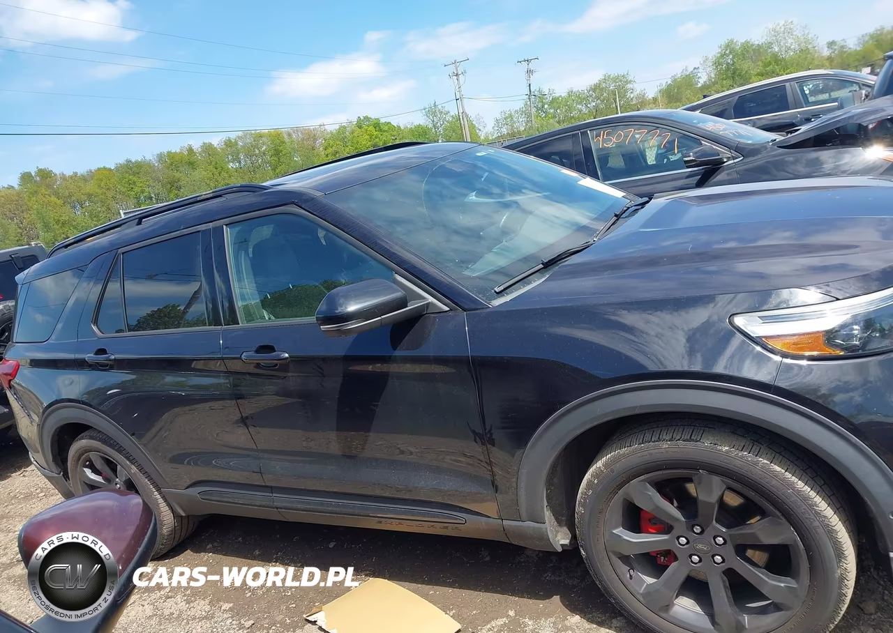2020 Ford Explorer St VIN:1FM5K8GC8LGA02228 - 13