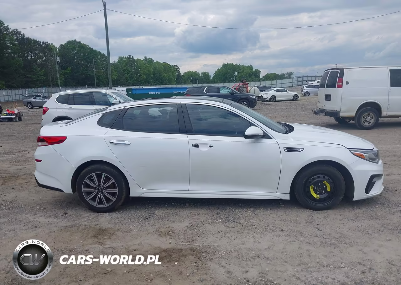 2019 Kia Optima Lx VIN:5XXGT4L36KG329502 - 13